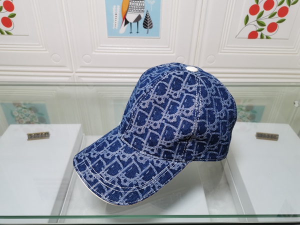 ブランド帽子正面デザイン